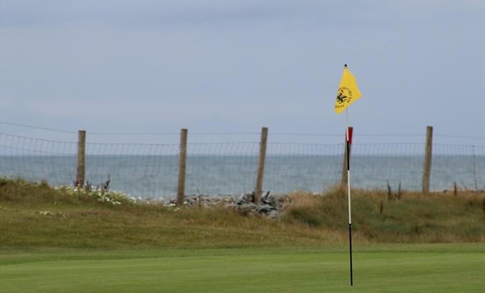 Borth & Ynyslas Golf Club